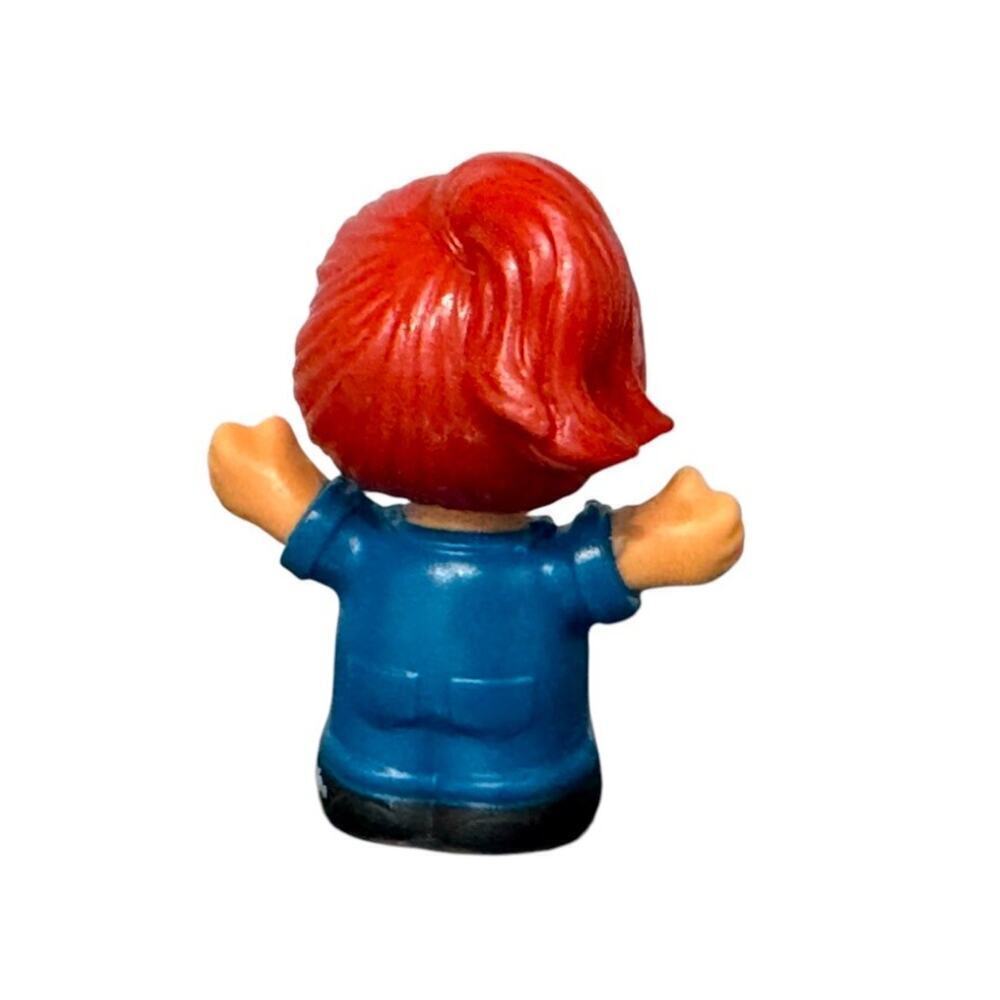 Fisher Price Little People Help And GoTow Truck Garage Playset: Female Mechanic - Picture 4 of 5